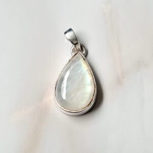 Hangers Maansteen Druppel 2 Medium – 925 Zilver