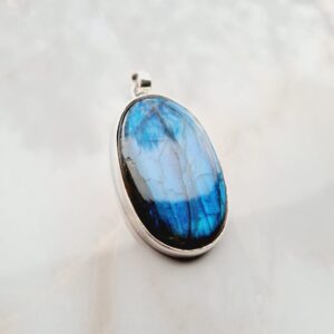 Hangers Labradoriet Ovaal 2 Medium – 925 Zilver