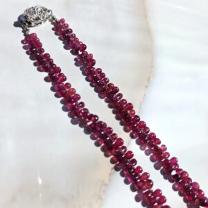 Cherries – Ketting met Robijn Druppels in 925 Zilver