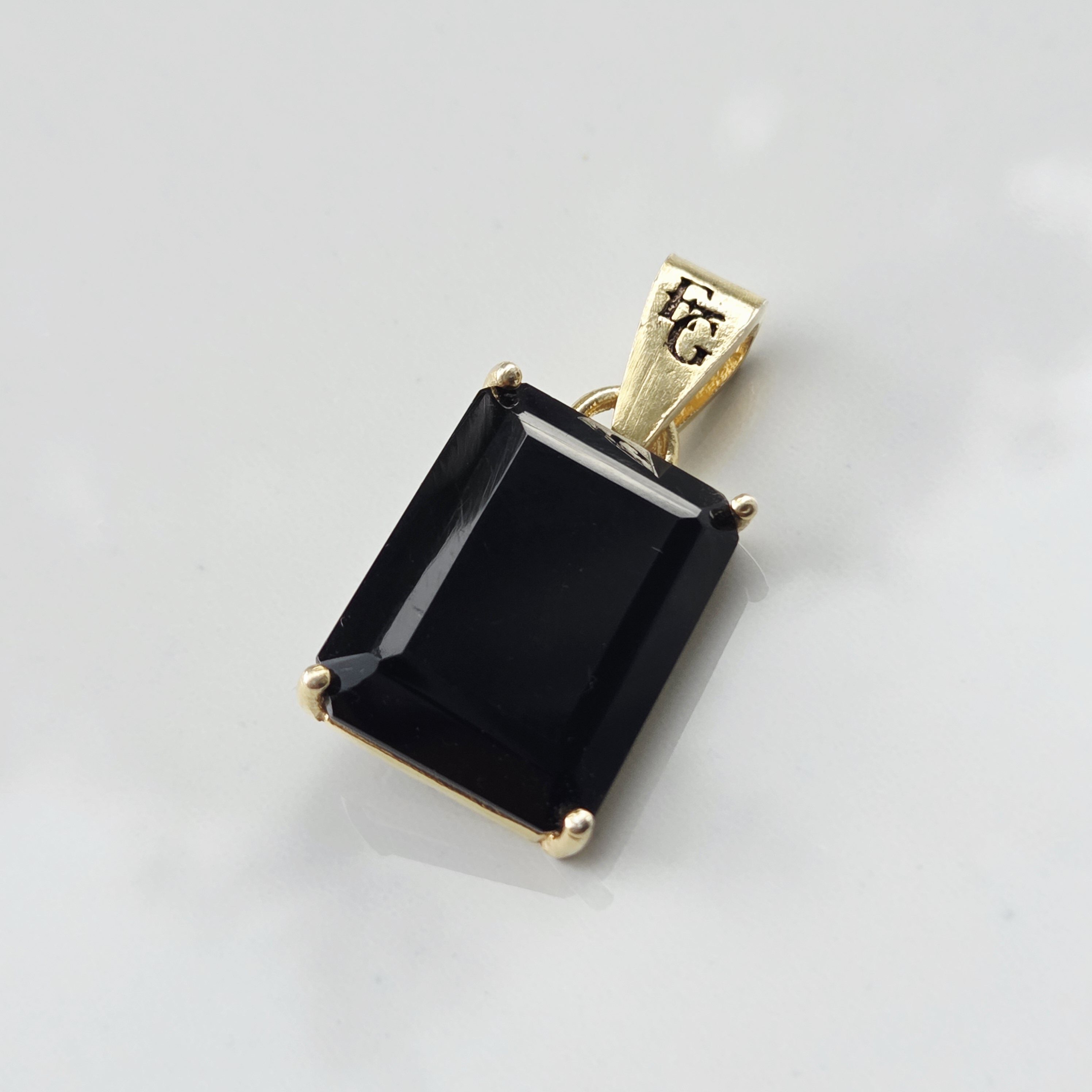 Onyx herenhanger “Londen” – 18k gold plated op S925