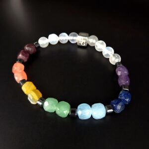 Chakra armband – Bergkristal & Hematiet (facet 7/8mm) s925 logo
