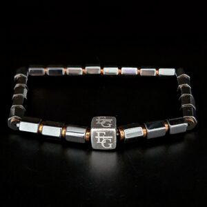 Heren armband hematiet 6x6mm met 925 zilver logo blok Cordoba